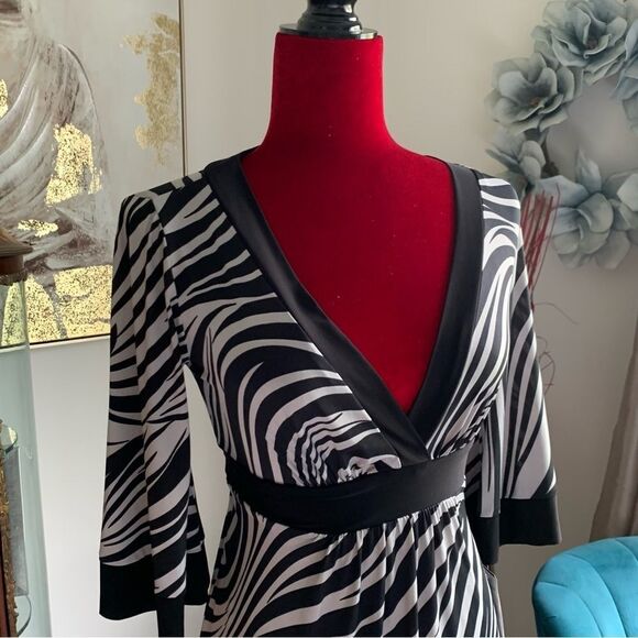 MY MICHELLE MINI DRESS - Picture 4 of 10